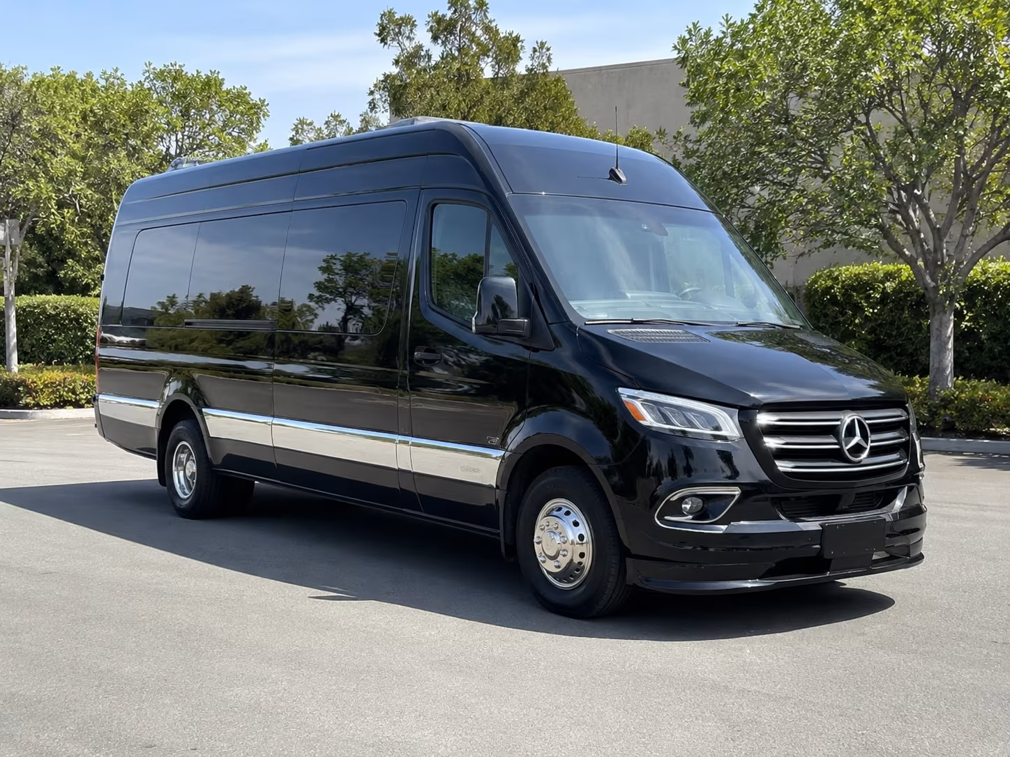 Oakland Airport Shuttles & Transportation